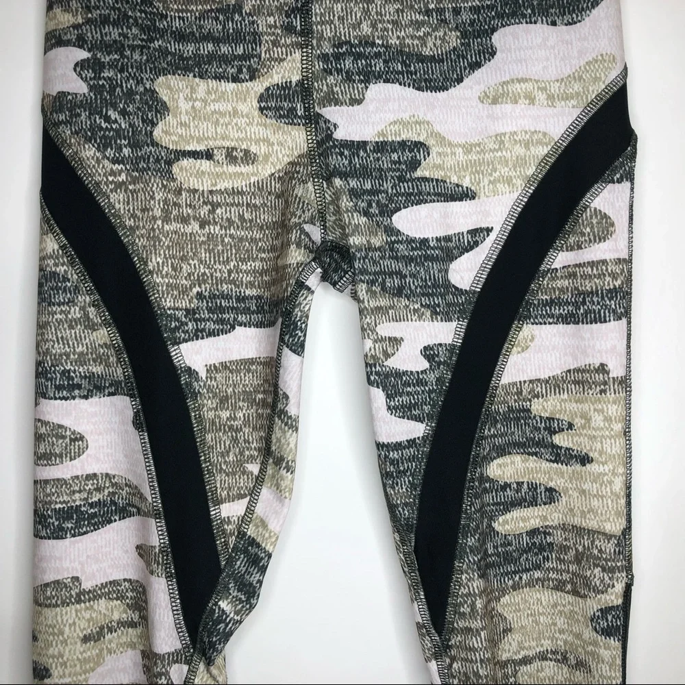 GOTTEX women’s athletic leggings in camo green and white w/black mesh de… - Picture 7 of 10
